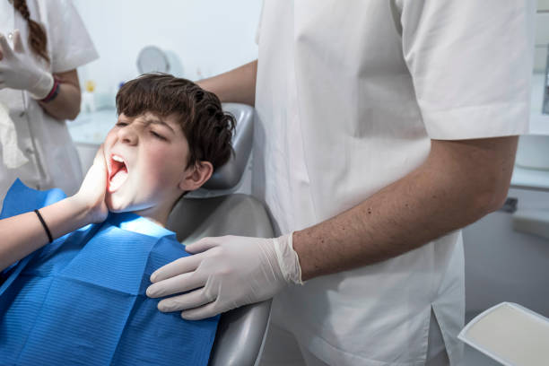 Best Knocked-Out Tooth (Avulsed Tooth) Treatment in Mangonia Park, FL