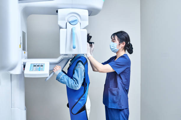 Best Emergency Treatment for Oral Infections in Mangonia Park, FL